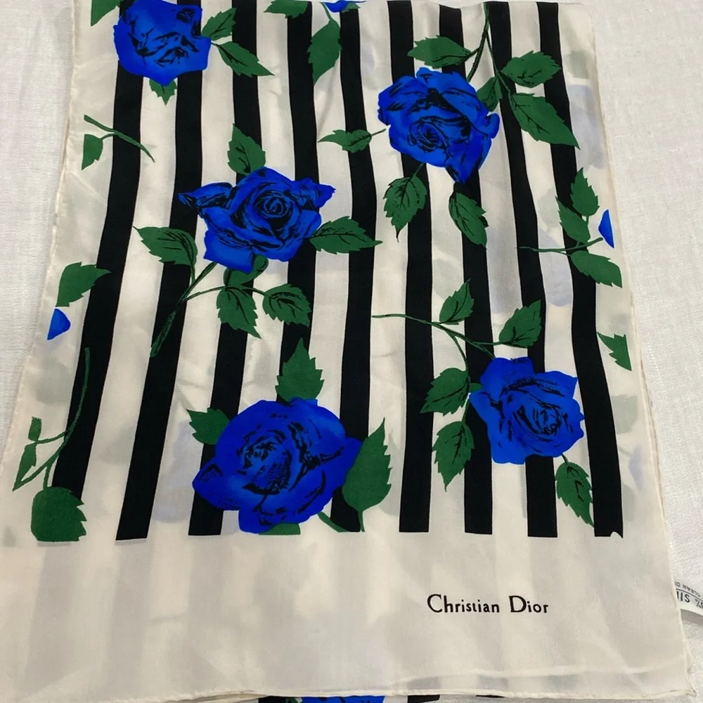Christian Dior stole scarf 🧣 silk blue roses 🌹 vintage 80’s 58” by 11.5”